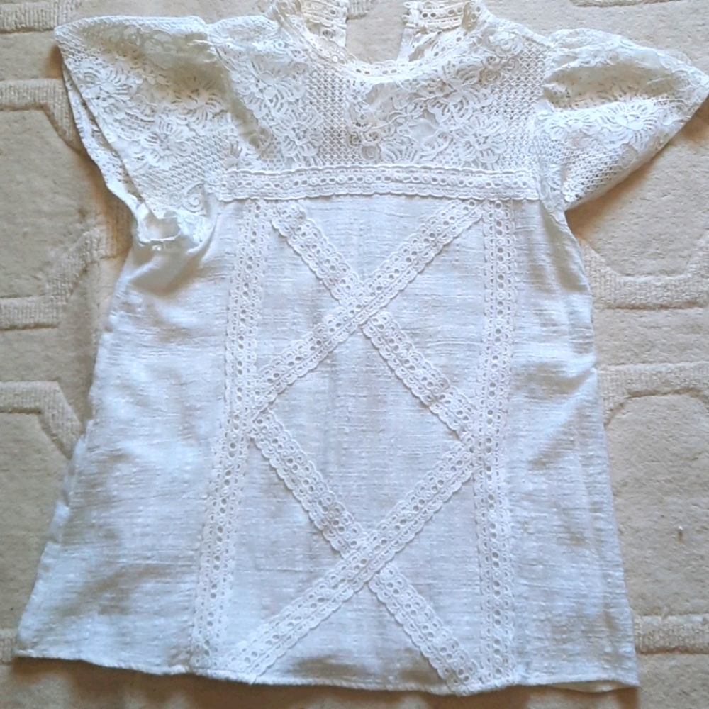 Cute summer top from Vici  never worn
